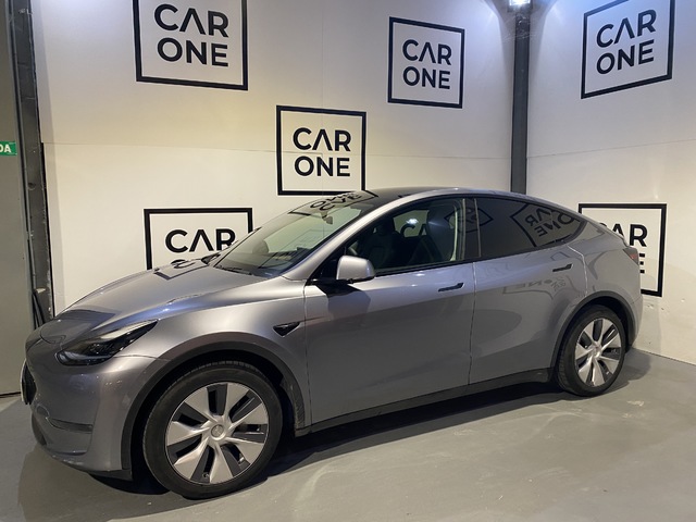 Tesla Model Y Gran Autonomía 4WD 274 kW (372 CV)