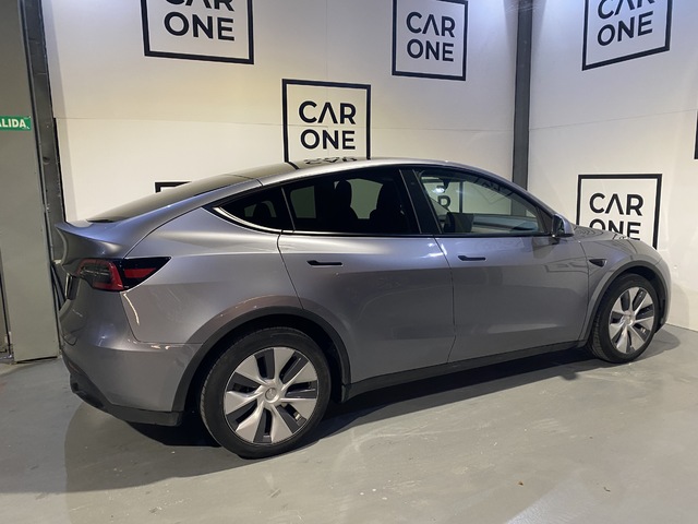 Tesla Model Y Gran Autonomía 4WD 274 kW (372 CV)