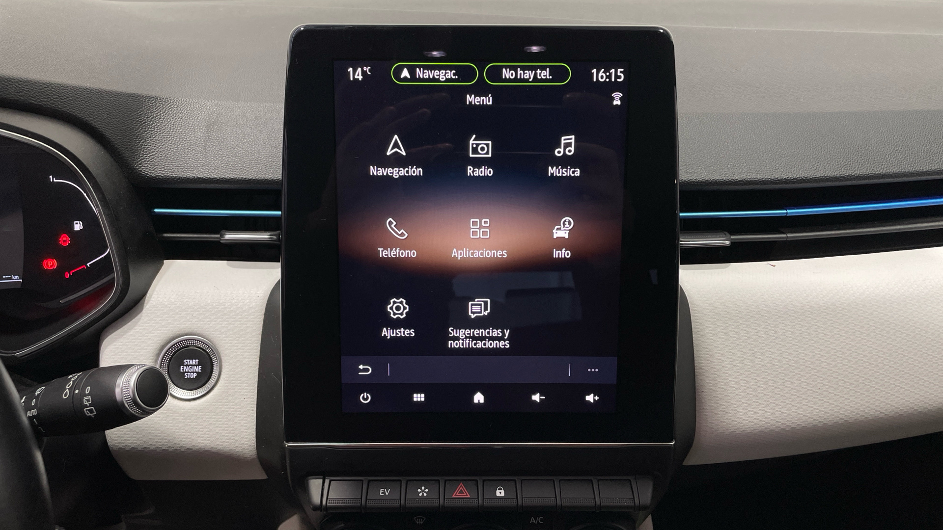 Renault Clio E-Tech Híbrido en Barcelona