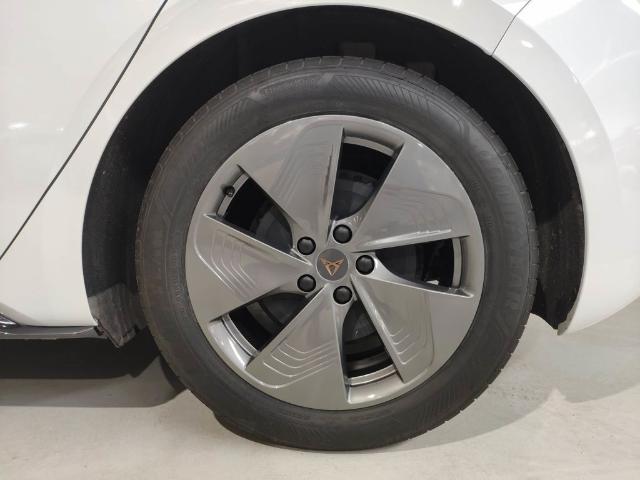 CUPRA Born 62 kWh 150 kW (204 CV)