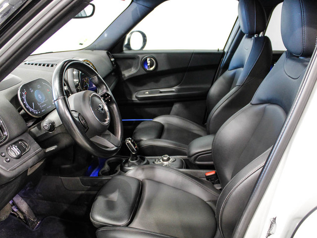 fotoG 9 del MINI MINI Countryman Cooper 100 kW (136 CV) 136cv Gasolina del 2021 en Barcelona