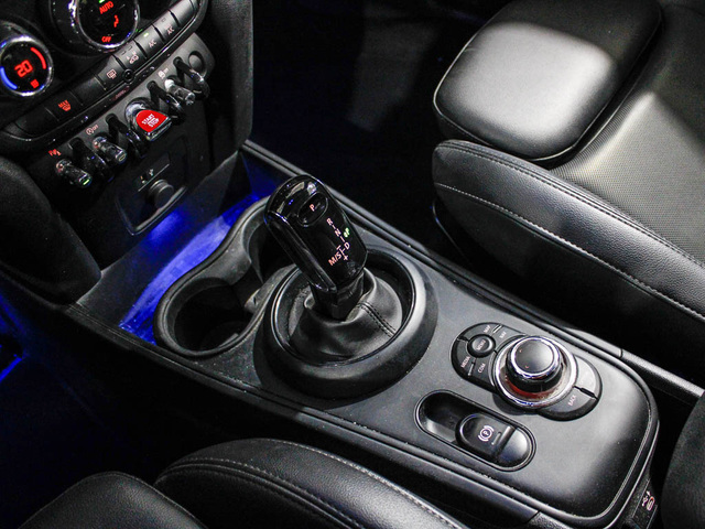 fotoG 13 del MINI MINI Countryman Cooper 100 kW (136 CV) 136cv Gasolina del 2021 en Barcelona