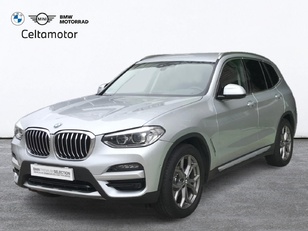 Fotos de BMW X3 xDrive20d color Gris Plata. Año 2021. 140KW(190CV). Diésel. En concesionario Celtamotor Pontevedra de Pontevedra