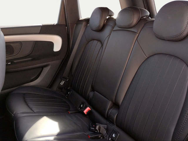 fotoG 8 del MINI MINI Countryman Cooper 100 kW (136 CV) 136cv Gasolina del 2023 en Córdoba