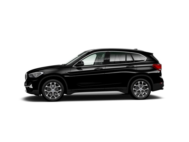 BMW X1 sDrive18i color Negro. Año 2022. 103KW(140CV). Gasolina. En concesionario BYmyCAR Madrid - Algete de Madrid
