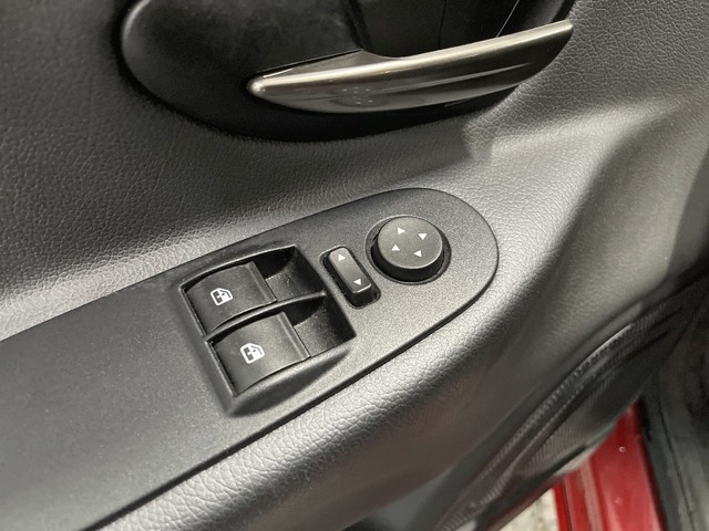 Lancia Ypsilon 1.2 30 º Aniversario Evo II 51 kW (69 CV)