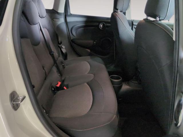 MINI MINI 5 Puertas Cooper 100 kW (136 CV)