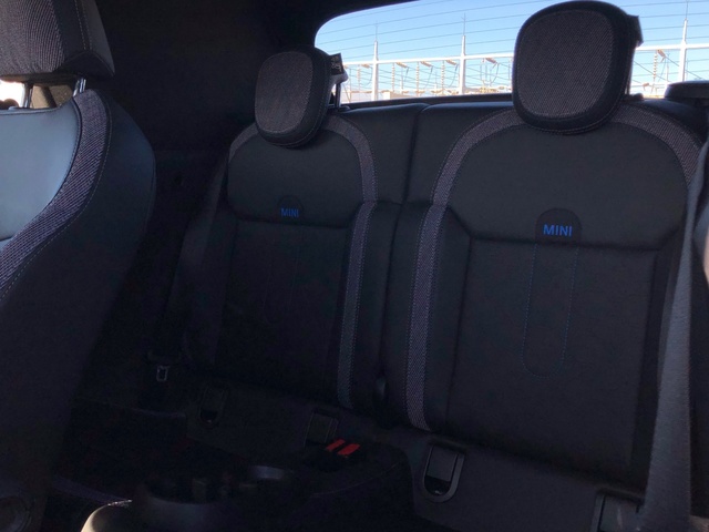 fotoG 8 del MINI MINI Cooper Cabrio C 120 kW (163 CV) 163cv Gasolina del 2025 en Illes Balears