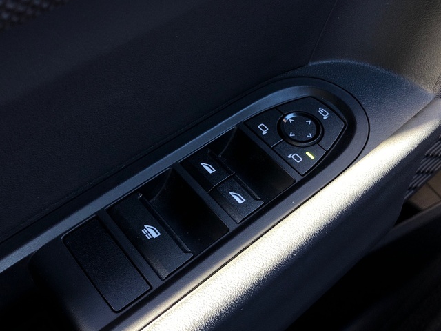 fotoG 17 del MINI MINI Cooper Cabrio C 120 kW (163 CV) 163cv Gasolina del 2025 en Illes Balears