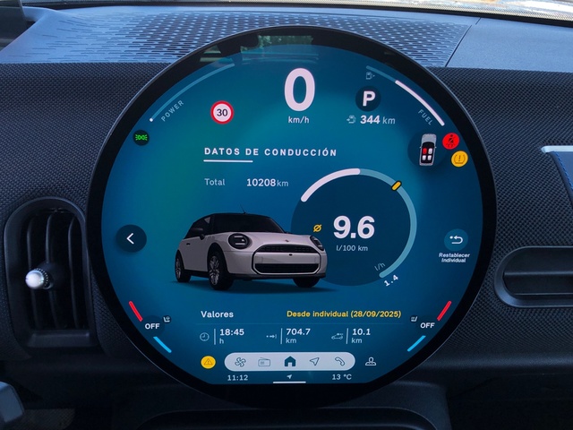 fotoG 18 del MINI MINI Cooper Cabrio C 120 kW (163 CV) 163cv Gasolina del 2025 en Illes Balears