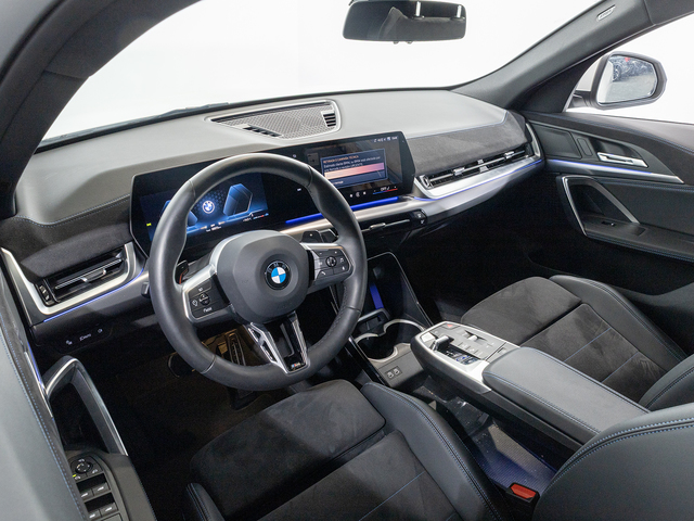 BMW X2 sDrive20i color Blanco. Año 2025. 125KW(170CV). Gasolina. En concesionario Oliva Motor Girona de Girona