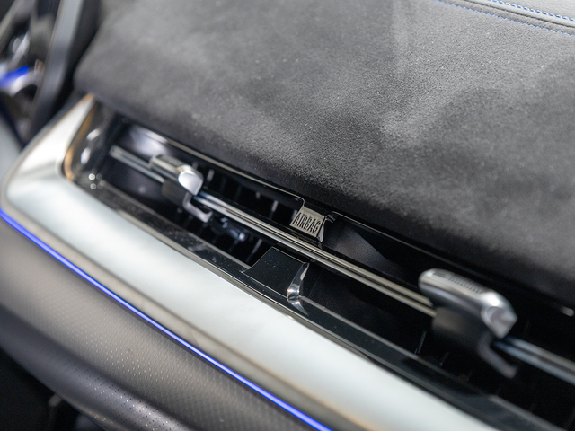 BMW X2 sDrive20i color Blanco. Año 2025. 125KW(170CV). Gasolina. En concesionario Oliva Motor Girona de Girona