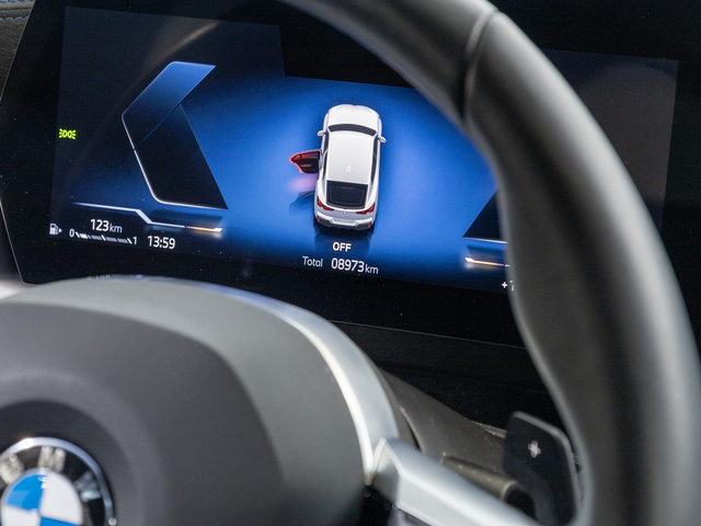 BMW X2 sDrive20i color Blanco. Año 2025. 125KW(170CV). Gasolina. En concesionario Oliva Motor Girona de Girona