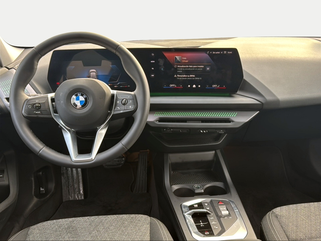 BMW Serie 1 120i color Gris. Año 2025. 125KW(170CV). Gasolina. En concesionario Ilbira Motor | Granada de Granada