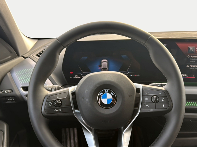 BMW Serie 1 120i color Gris. Año 2025. 125KW(170CV). Gasolina. En concesionario Ilbira Motor | Granada de Granada