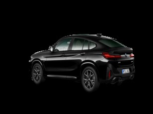BMW X4 xDrive20d color Negro. Año 2024. 140KW(190CV). Diésel. En concesionario Novomóvil Oleiros de Coruña