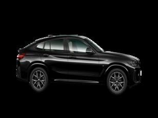 BMW X4 xDrive20d color Negro. Año 2024. 140KW(190CV). Diésel. En concesionario Novomóvil Oleiros de Coruña