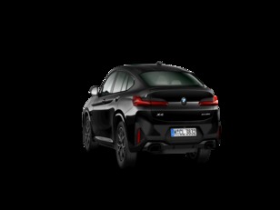 BMW X4 xDrive20d color Negro. Año 2024. 140KW(190CV). Diésel. En concesionario Novomóvil Oleiros de Coruña