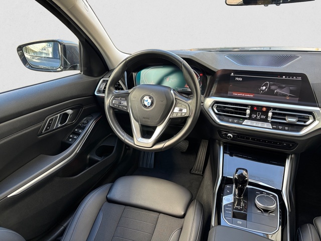 BMW Serie 3 320d color Gris. Año 2021. 140KW(190CV). Diésel. En concesionario Pruna Motor, S.L de Barcelona