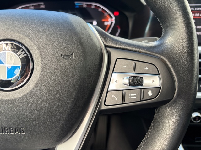 BMW Serie 3 320d color Gris. Año 2021. 140KW(190CV). Diésel. En concesionario Pruna Motor, S.L de Barcelona