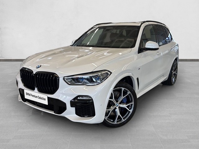 BMW X5 xDrive30d color Blanco. Año 2018. 195KW(265CV). Diésel. En concesionario Enekuri Motor de Vizcaya