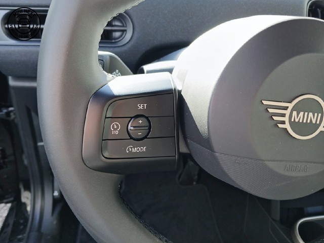 fotoG 30 del MINI MINI Cooper 5 Puertas C 115 kW (156 CV) 156cv Gasolina del 2025 en Toledo