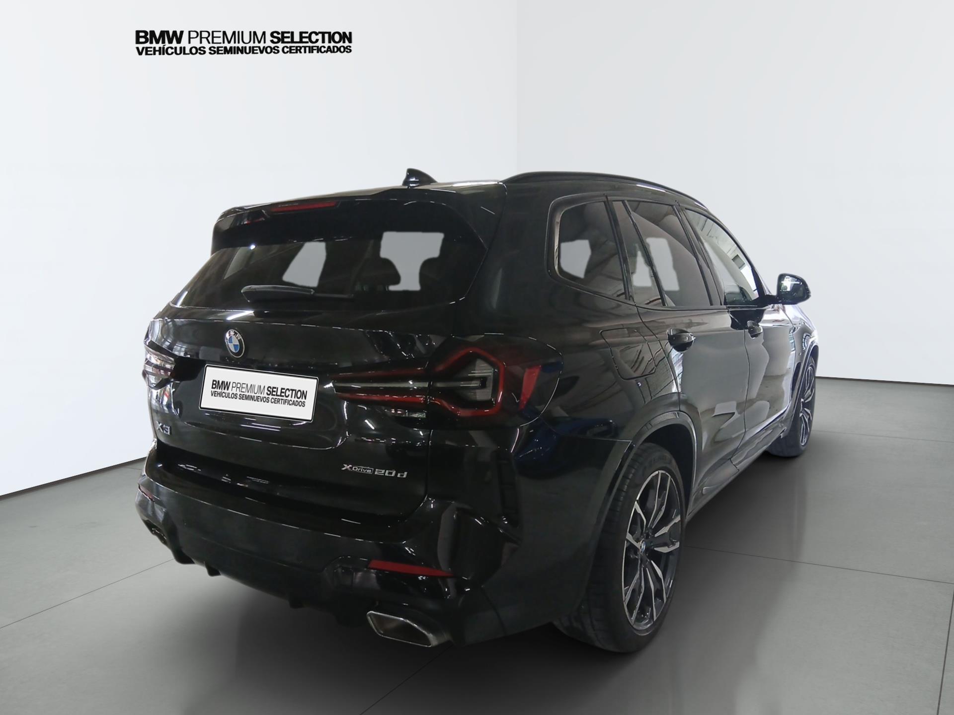 BMW X3 xDrive20d color Negro. Año 2024. 140KW(190CV). Diésel. En concesionario Automotor Premium Velázquez - Málaga de Málaga