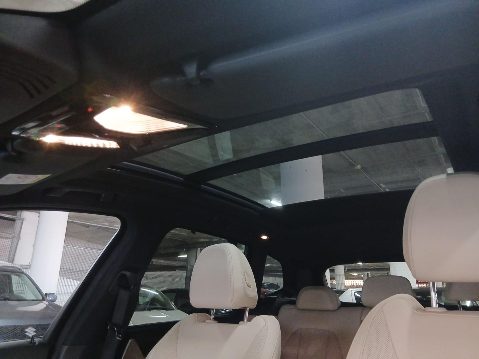 BMW X3 xDrive20d color Negro. Año 2024. 140KW(190CV). Diésel. En concesionario Automotor Premium Velázquez - Málaga de Málaga