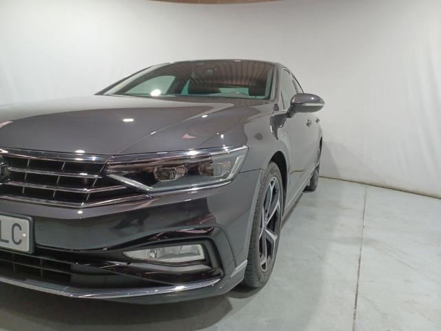 Volkswagen Passat R-Line 2.0 TDI 110 kW (150 CV) DSG