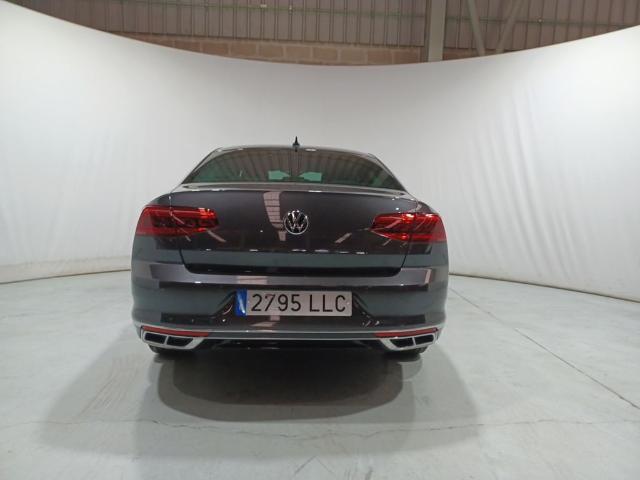 Volkswagen Passat R-Line 2.0 TDI 110 kW (150 CV) DSG