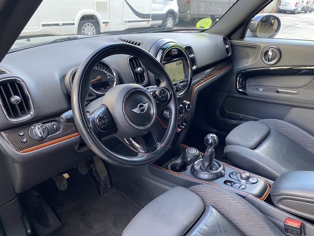 MINI MINI Countryman Cooper D ALL4 110 kW (150 CV)