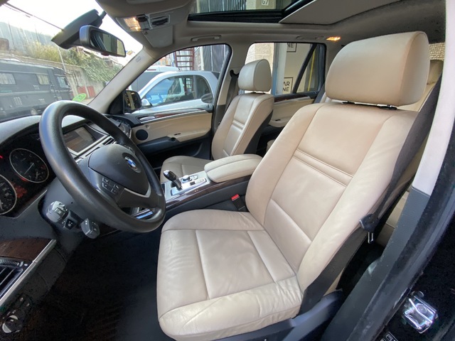 BMW X5 4.8i 261 kW (355 CV)