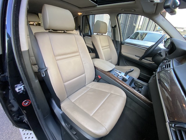 BMW X5 4.8i 261 kW (355 CV)