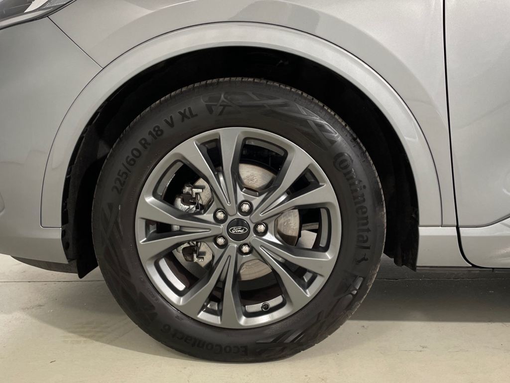 Ford Kuga 2.5 Duratec FHEV en Barcelona