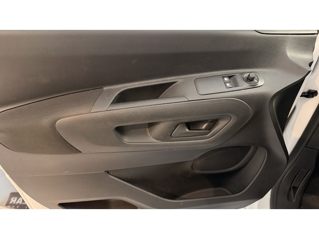 Citroen Berlingo BlueHDi 100 S&S Talla M Live Pack Business 75 kW (102 CV)