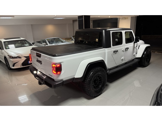 Jeep Gladiator 3.0 Ds Overland 4wd 194 kW (264 CV)