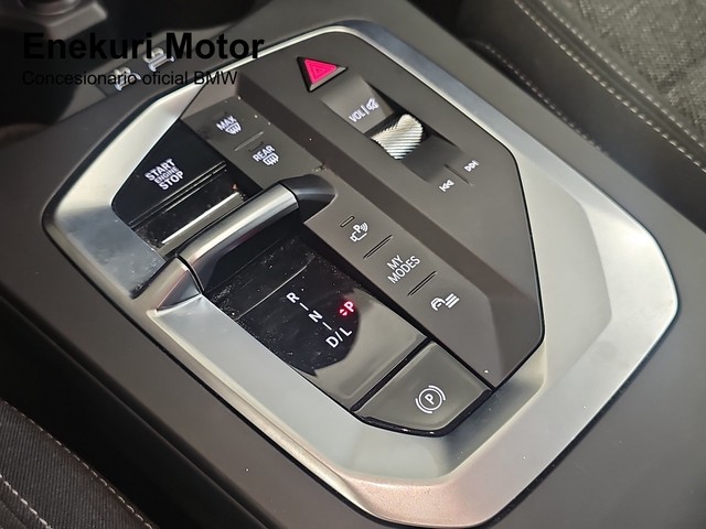 BMW Serie 2 220d Coupe color Gris. Año 2025. 140KW(190CV). Diésel. En concesionario Enekuri Motor de Vizcaya