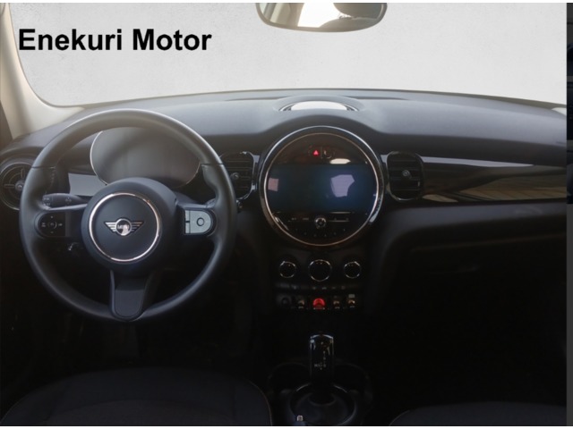 BMW Serie 2 220d Coupe color Gris. Año 2025. 140KW(190CV). Diésel. En concesionario Enekuri Motor de Vizcaya