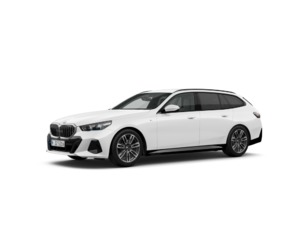 Fotos de BMW Serie 5 520d Touring color Blanco. Año 2025. 145KW(197CV). Diésel. En concesionario Auto Premier, S.A. - MADRID de Madrid