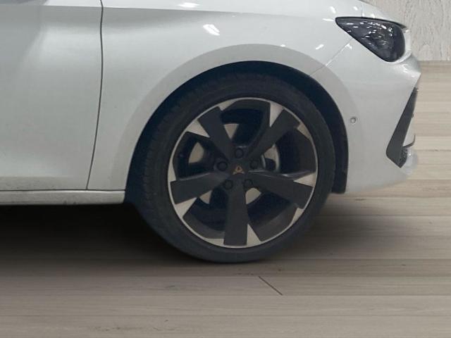 CUPRA Leon Sportstourer 1.5 eTSI DSG 110 kW (150 CV)