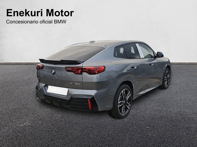 BMW X2 sDrive20d color Gris. Año 2025. 120KW(163CV). Diésel. En concesionario Enekuri Motor de Vizcaya