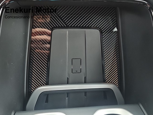 BMW X2 sDrive20d color Gris. Año 2025. 120KW(163CV). Diésel. En concesionario Enekuri Motor de Vizcaya