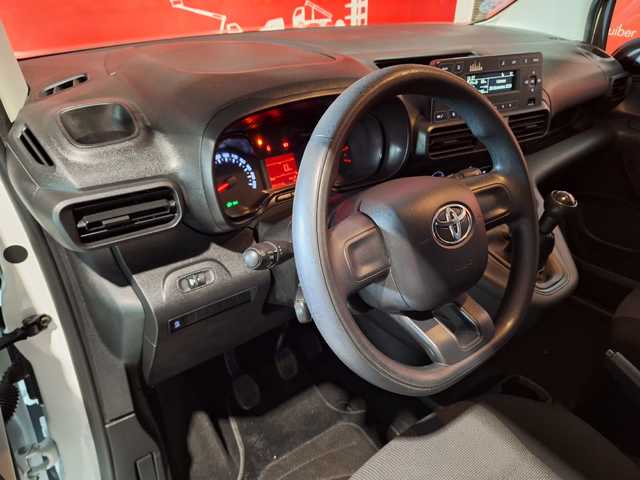 Toyota Proace City 1.5D GX 650kg 75 kW (102 CV)