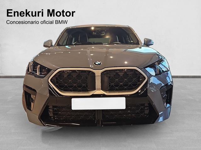 BMW X2 sDrive20d color Gris. Año 2025. 120KW(163CV). Diésel. En concesionario Enekuri Motor de Vizcaya