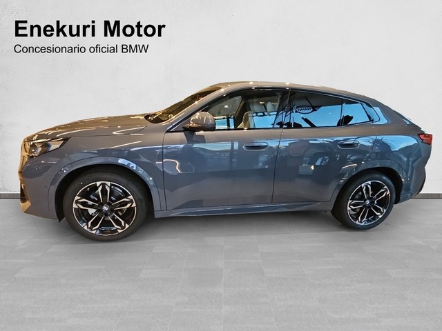 BMW X2 sDrive20d color Gris. Año 2025. 120KW(163CV). Diésel. En concesionario Enekuri Motor de Vizcaya