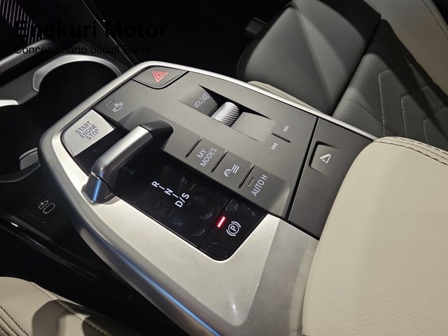 BMW X2 sDrive20d color Gris. Año 2025. 120KW(163CV). Diésel. En concesionario Enekuri Motor de Vizcaya