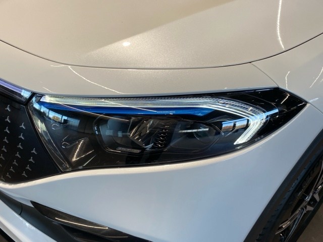 Mercedes-Benz EQB 250+ en Barcelona