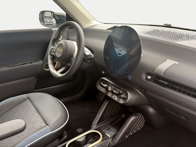 fotoG 7 del MINI MINI Cooper E 135 kW (184 CV) 184cv Eléctrico del 2025 en Granada