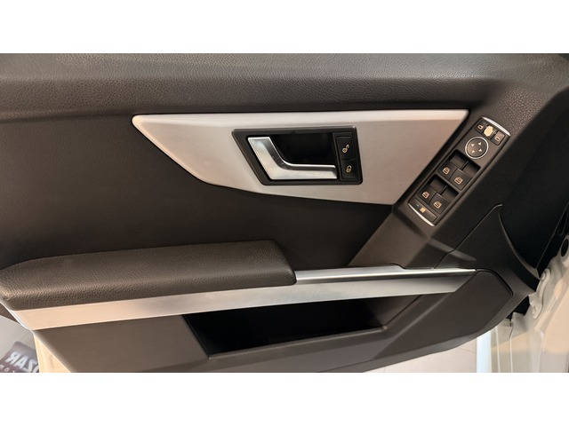 Mercedes-Benz Clase GLK GLK 220 BlueTEC 4Matic 125 kW (170 CV)