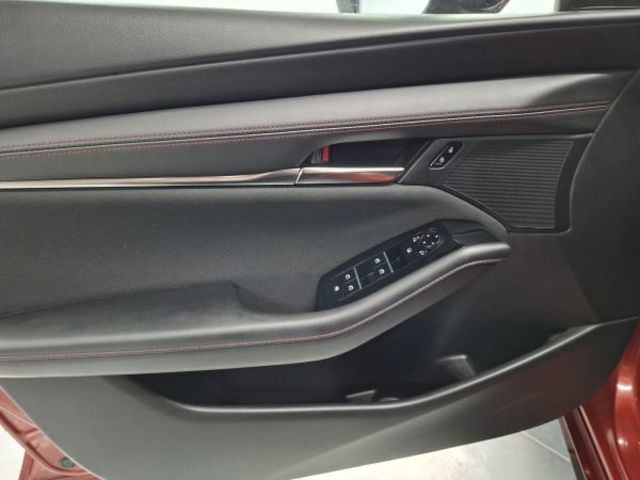 Mazda Mazda 3 2.0 e-SKYACTIV-G Homura 89 kW (122 CV)